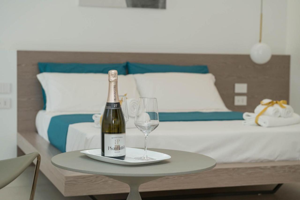 Il Faraglione - Suite Di Charme Vieste Exterior photo